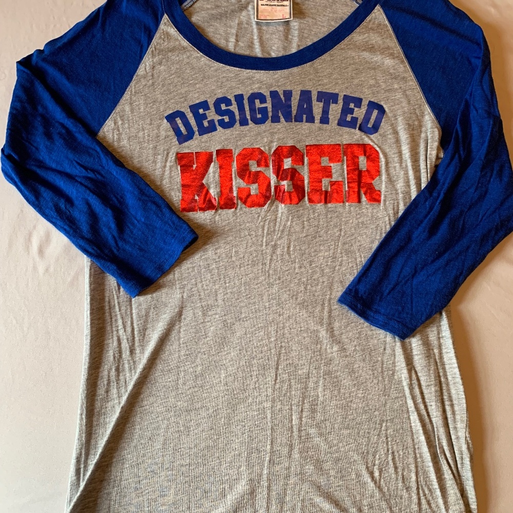 Pink brand Chicago Cubs shirt
